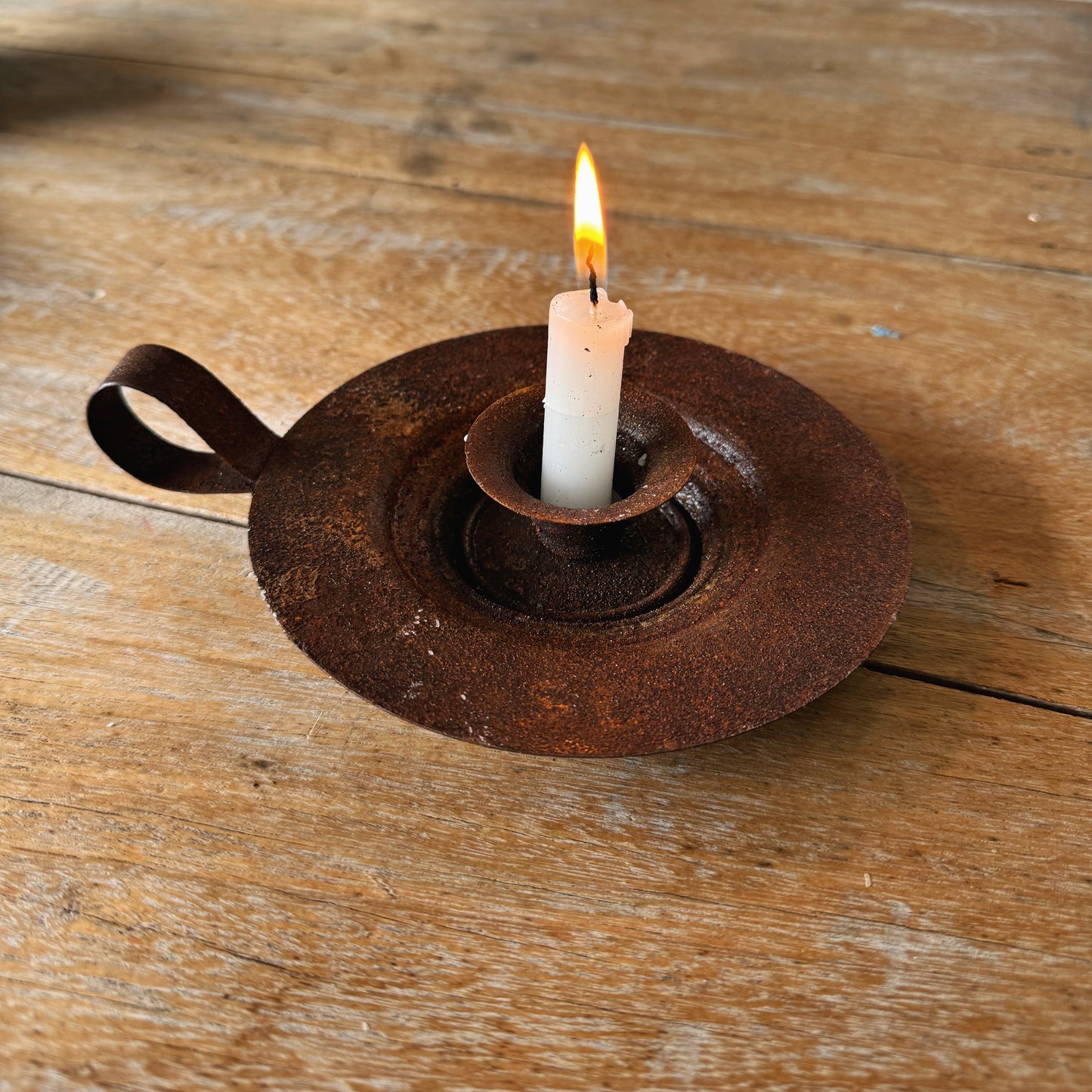 Candelabro de mesa en hierro