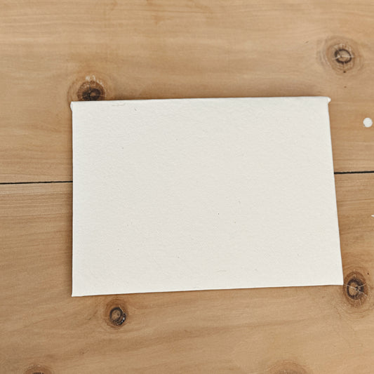 Sobre en papel artesanal pequeño