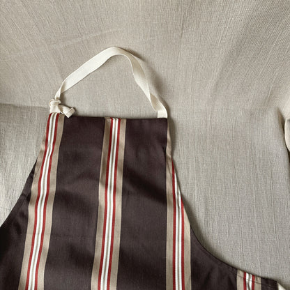 Delantal Rayas Chocolate